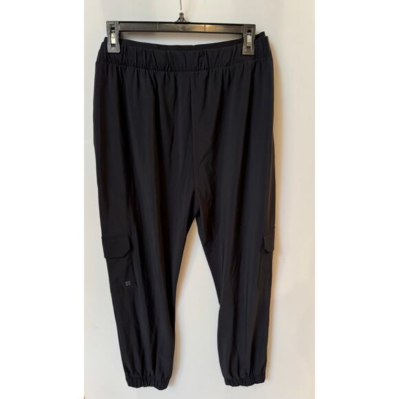 Sweaty Betty Explorer Cargo women’s black Pants size medium - Picture 4 of 6